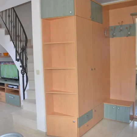 Ananda - 2 Bedrooms, 7 Beds شقة بول