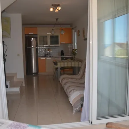 Ananda - 2 Bedrooms, 7 Beds