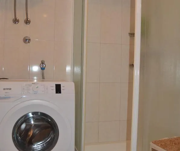 Ananda - 2 Bedrooms, 7 Beds